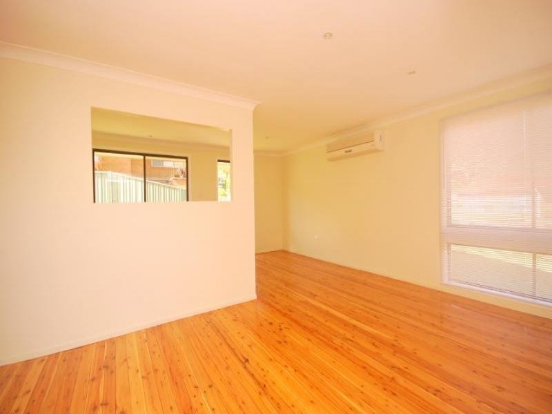 1 Apanie Avenue, Narara NSW 2250