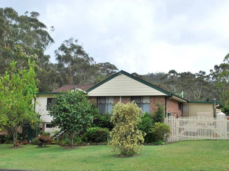5 Pangari Close, Wyoming NSW 2250