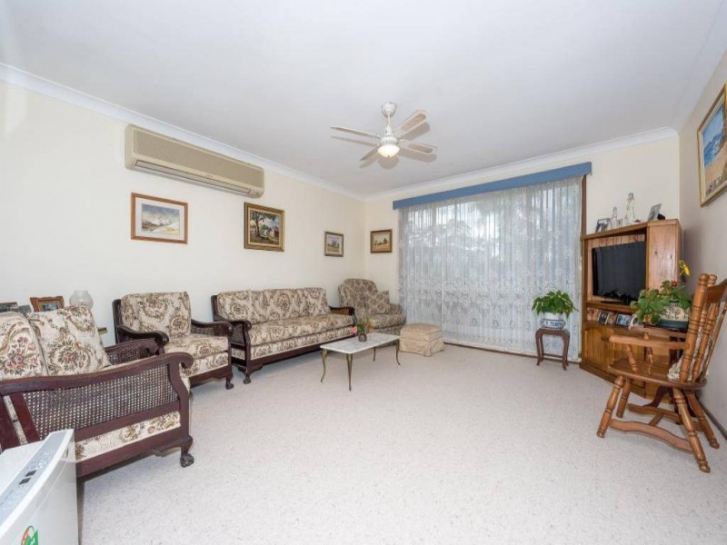 6 Childs Close, Green Point NSW 2251