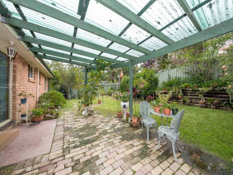 6 Childs Close, Green Point NSW 2251