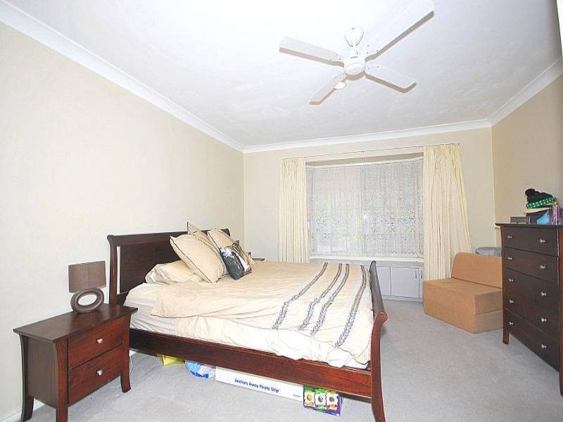 3 Gregory Street, Wyoming NSW 2250