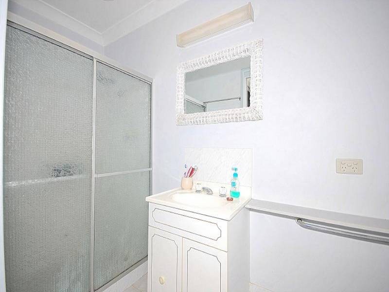 3 Gregory Street, Wyoming NSW 2250