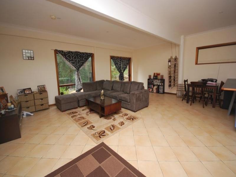 133 Reeves, Narara NSW 2250