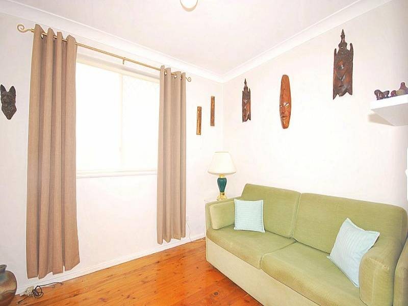 34 Adam Street, Narara NSW 2250