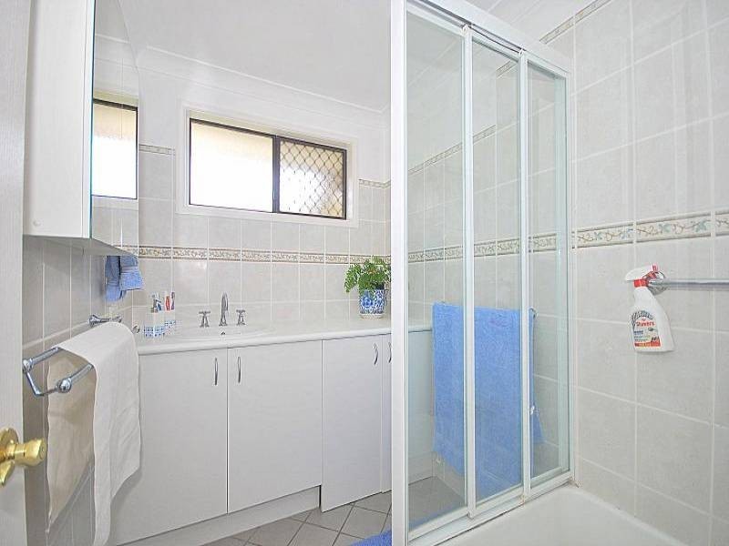 34 Adam Street, Narara NSW 2250