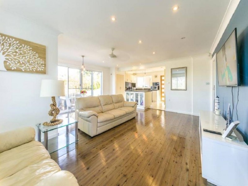 56 Gilda Drive, Narara NSW 2250