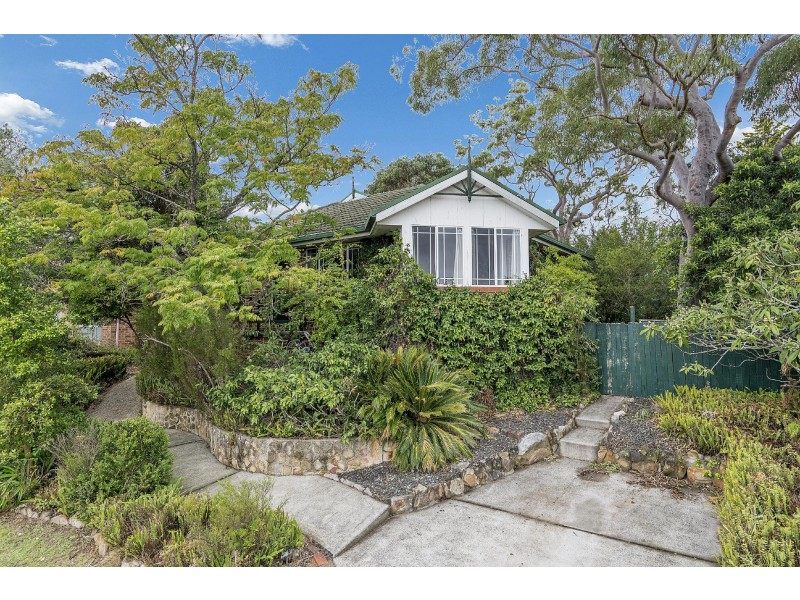 22 Truscott Avenue, Kariong NSW 2250