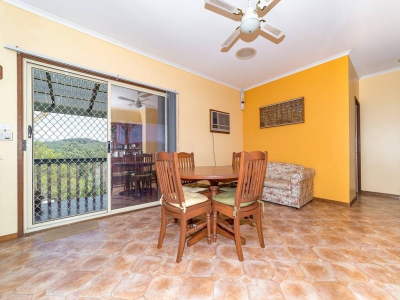 16 Woodbine Close, Lisarow NSW 2250