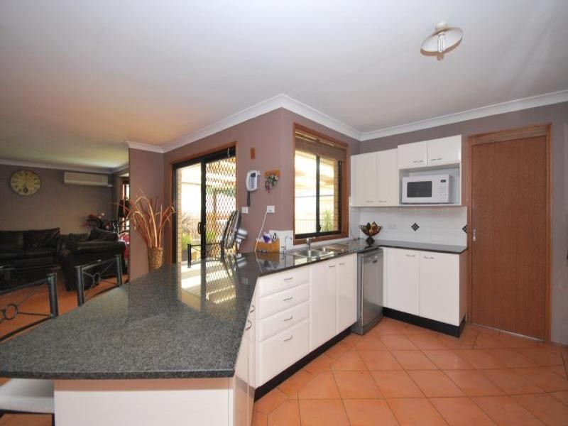 16 Dog Trap Road, Ourimbah NSW 2258