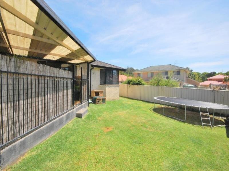 16 Dog Trap Road, Ourimbah NSW 2258
