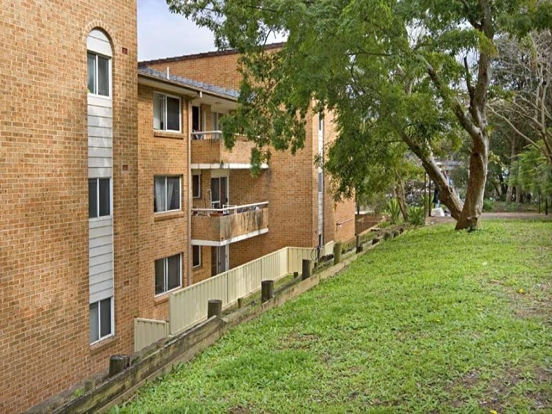 5/23-27 Hills Street, Gosford NSW 2250