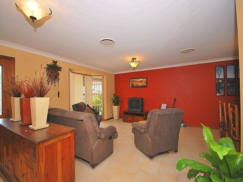 34 Bowie Road, Kariong NSW 2250