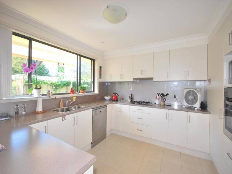 2/7 Compton Street, North Gosford NSW 2250