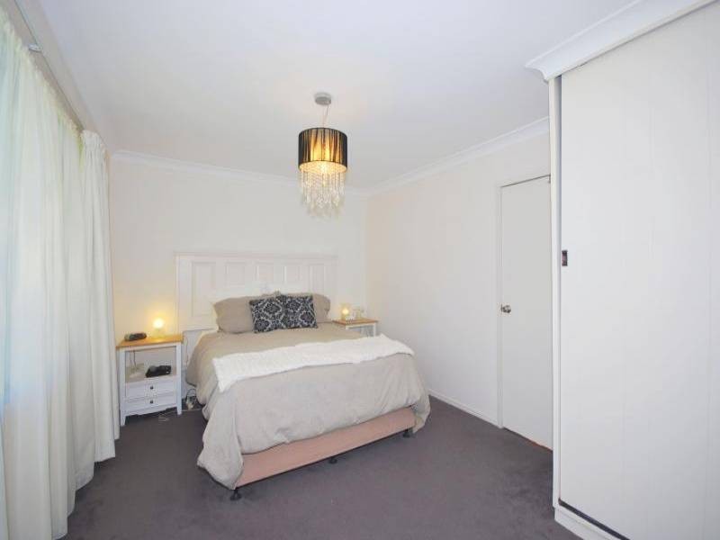 35 Mangrove Road, Narara NSW 2250