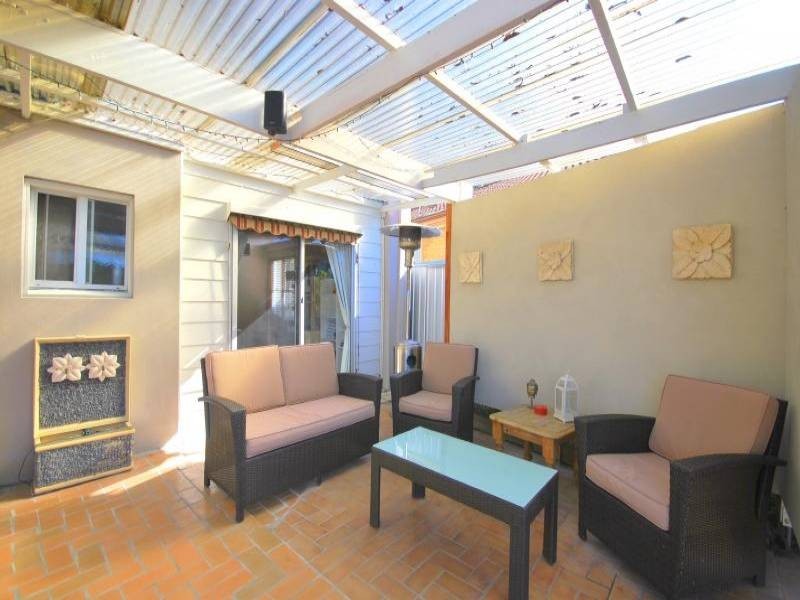 35 Mangrove Road, Narara NSW 2250