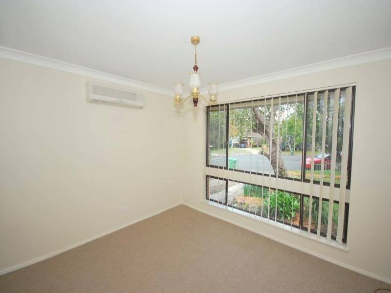4 Runyon Close, Narara NSW 2250