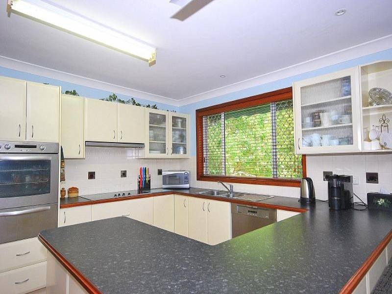 19 Lock Avenue, Springfield NSW 2250