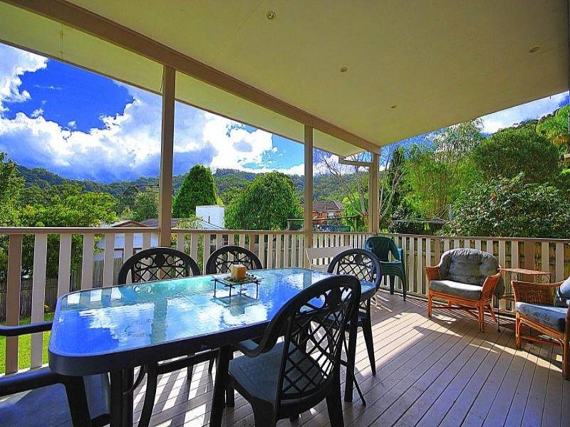 19 Lock Avenue, Springfield NSW 2250