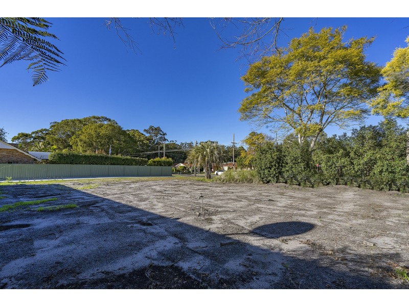 42 Reeves Street, Narara NSW 2250