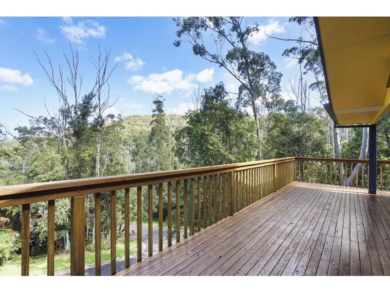 2 Driftwood Avenue, Narara NSW 2250