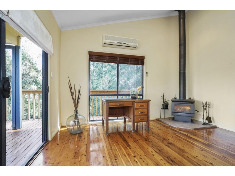 2 Driftwood Avenue, Narara NSW 2250