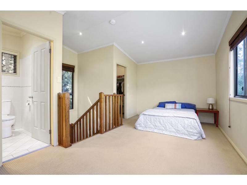 2 Driftwood Avenue, Narara NSW 2250