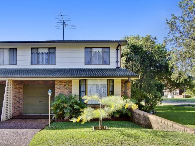 1/150 Albany Street, Point Frederick NSW 2250