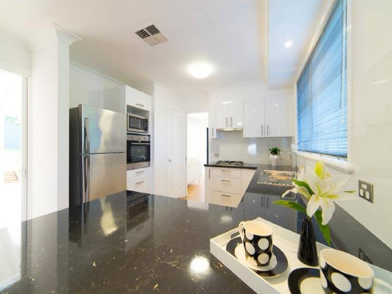 2 Rowena Road, Narara NSW 2250