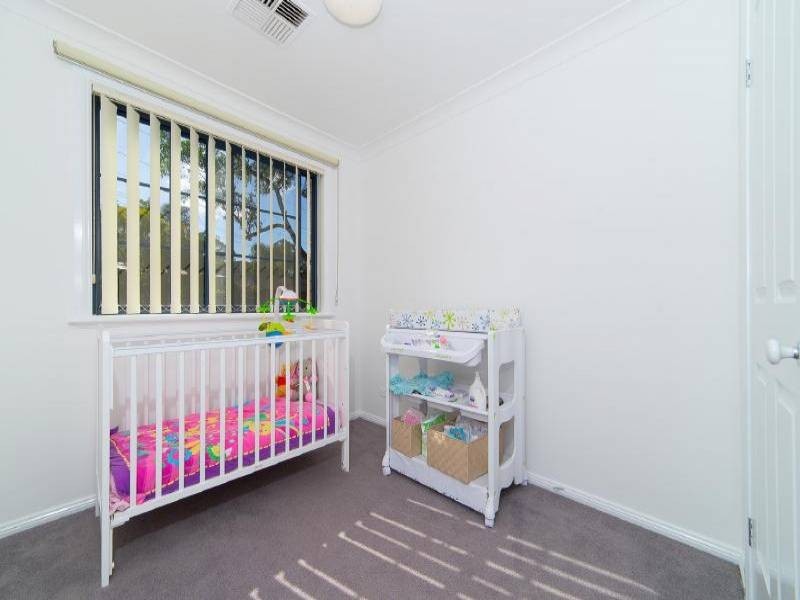 2 Rowena Road, Narara NSW 2250