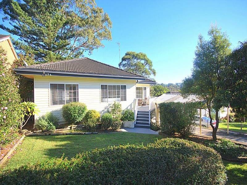 36 Orange Parade, Wyoming NSW 2250