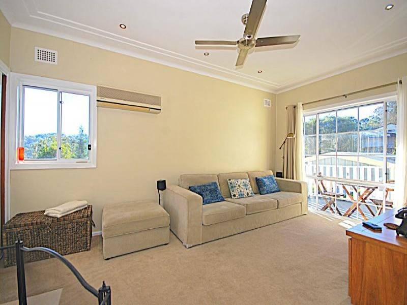 36 Orange Parade, Wyoming NSW 2250