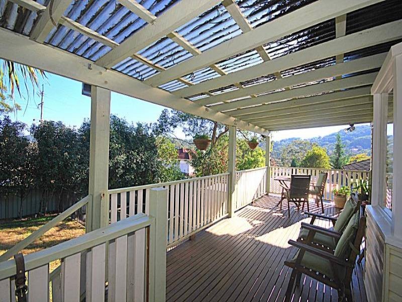 36 Orange Parade, Wyoming NSW 2250