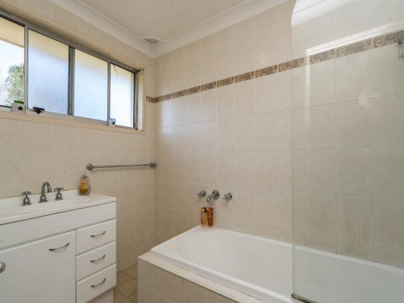 3 Woorin Close, Narara NSW 2250