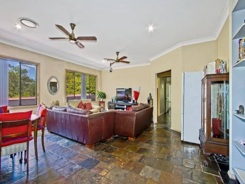 4 Range Road, North Gosford NSW 2250