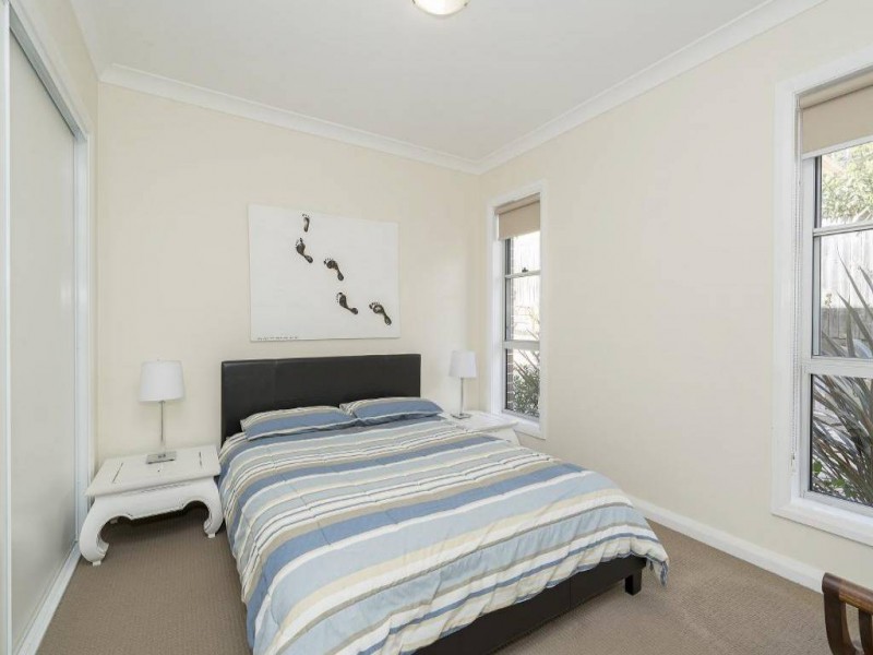 2/105 Hills Street, North Gosford NSW 2250
