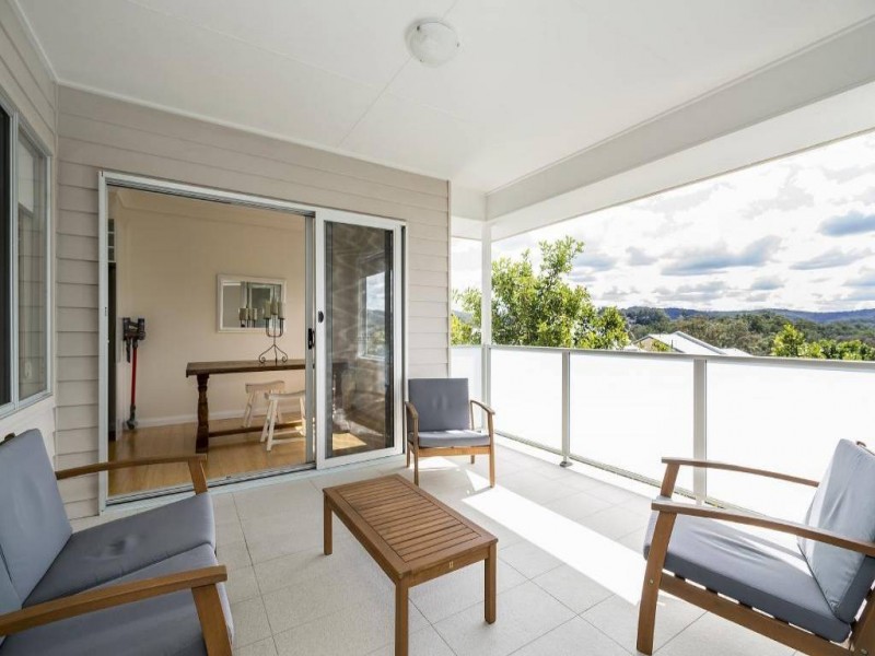 2/105 Hills Street, North Gosford NSW 2250