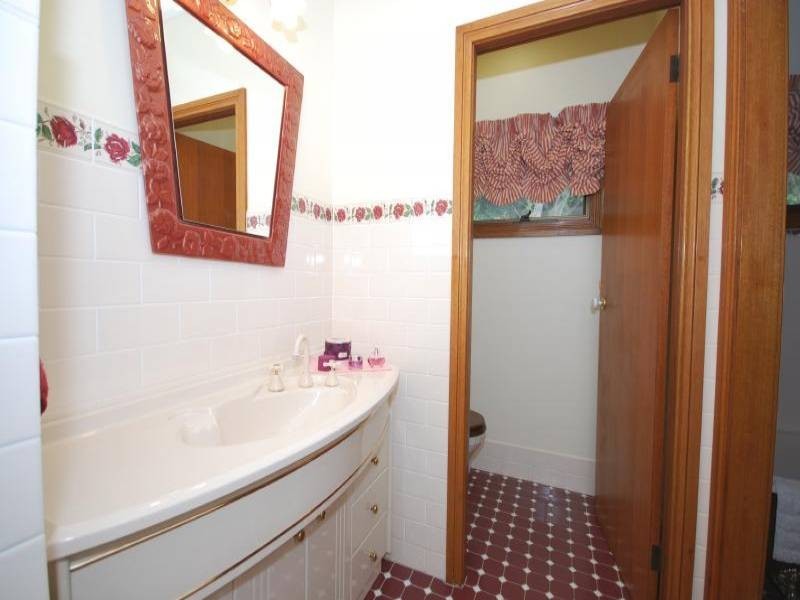 17 Fern Road, Ourimbah NSW 2258