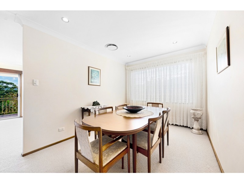 38 Maple Street, Wyoming NSW 2250