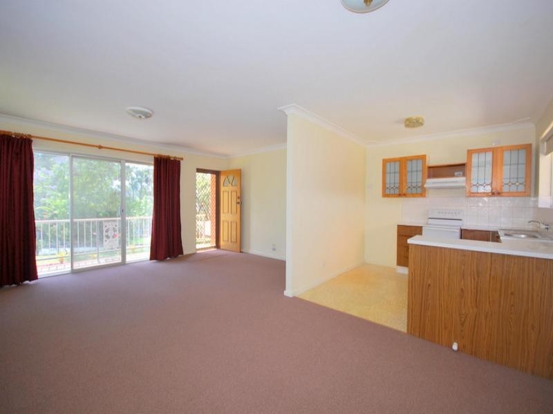 1 Maranoa Street, Wyoming NSW 2250