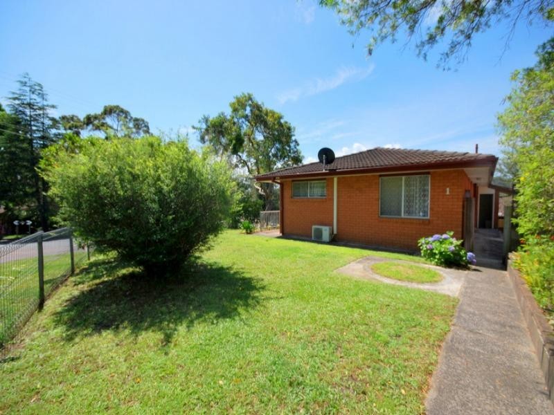 1 Maranoa Street, Wyoming NSW 2250