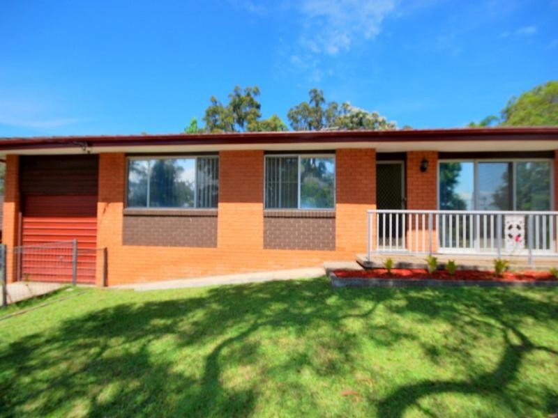 1 Maranoa Street, Wyoming NSW 2250