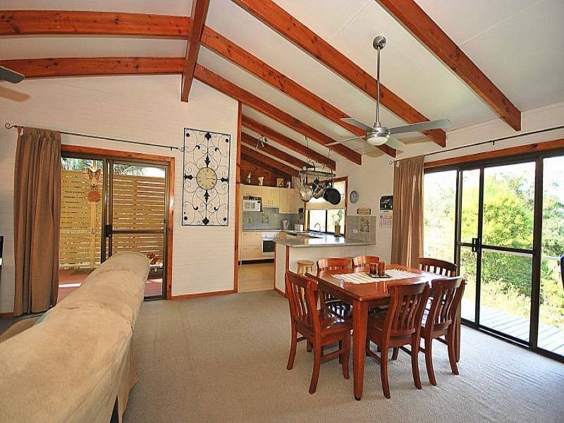 7 Nalkari Avenue, Wyoming NSW 2250