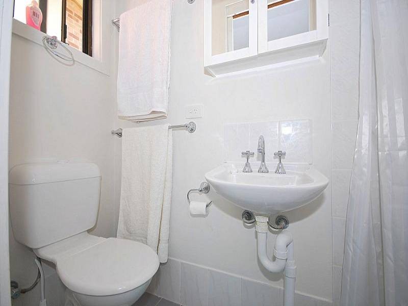 7 Nalkari Avenue, Wyoming NSW 2250