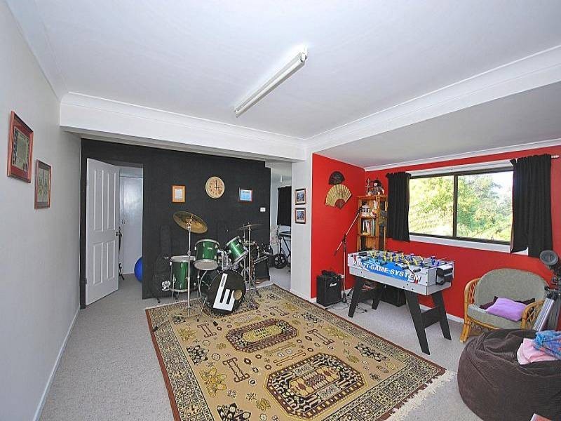 7 Nalkari Avenue, Wyoming NSW 2250