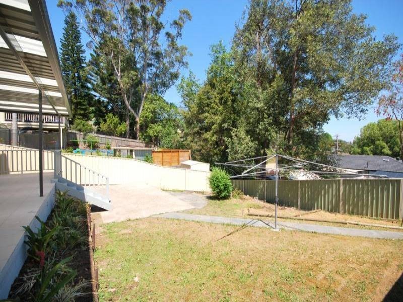 12 MacGregor Street, Wyoming NSW 2250