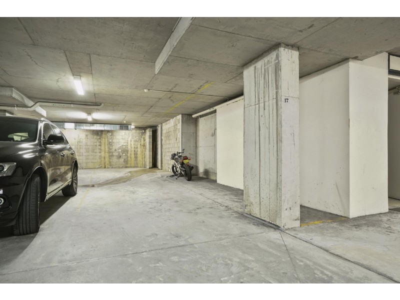 17/24 Watt St, Gosford NSW 2250