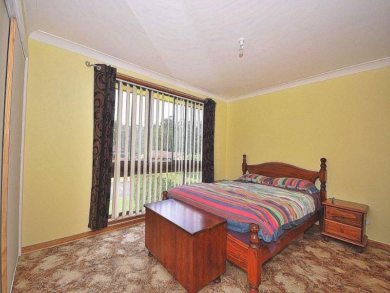 15 Lynnette Crescent, East Gosford NSW 2250