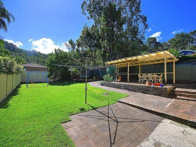 15 Lynnette Crescent, East Gosford NSW 2250