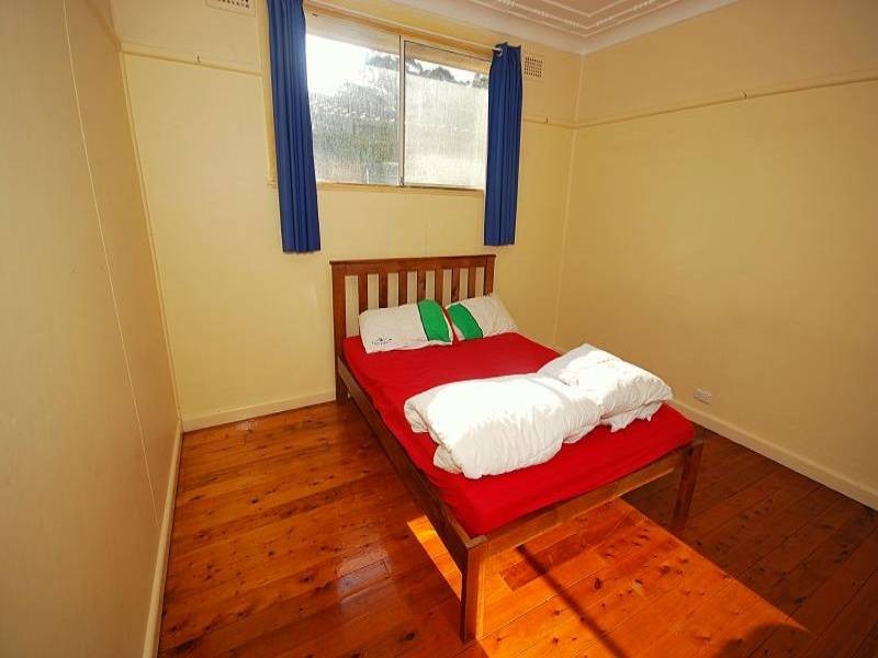 21 Waratah Street, East Gosford NSW 2250