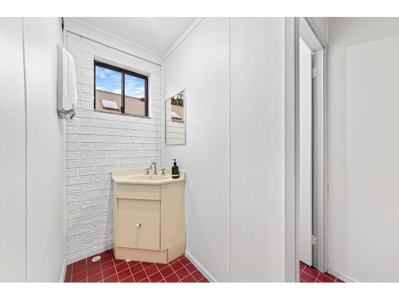 50 Hills Street, North Gosford NSW 2250